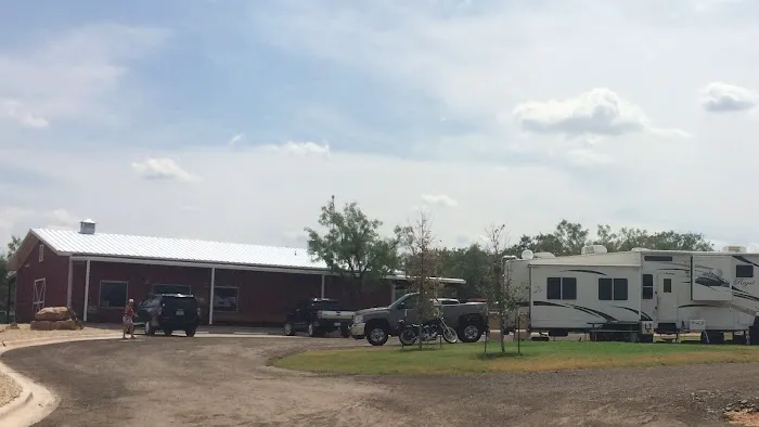 Bar J Hitchin' Post RV Park 6