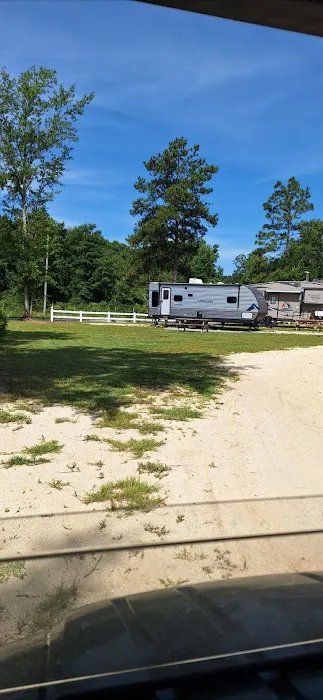 Country Retreat RV Park 9