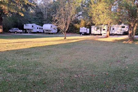 Royal Oaks RV sites