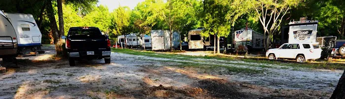 Cedar Lakes RV Park & Campground 3