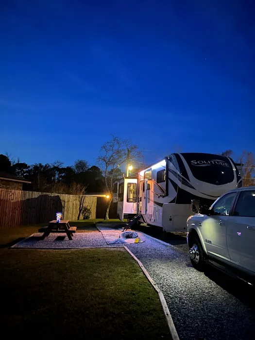 Grater RV Hideaway Cove 8