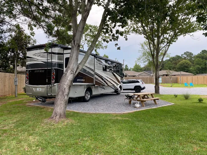 Grater RV Hideaway Cove 10