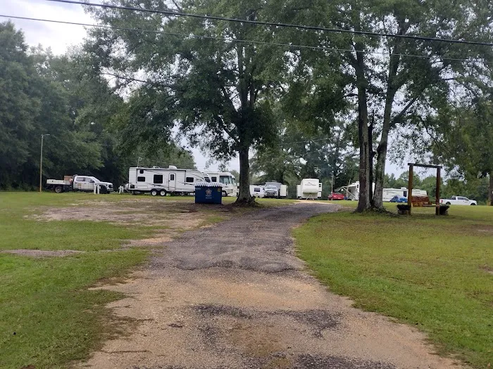 ZZ's Kozy Campground/RV Park 5