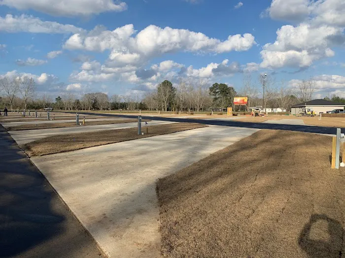OLLIE RV PARK 2
