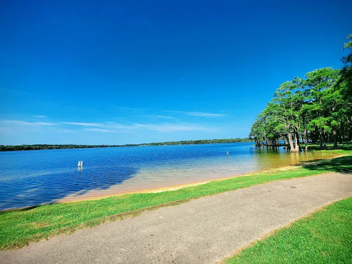 Lake Jackson RV Park 3