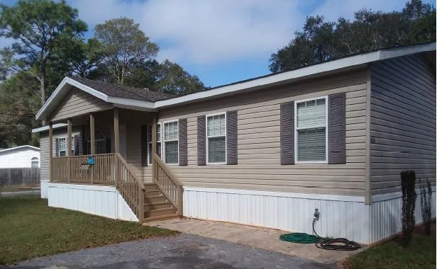 Capri Commons Mobile Home Park 2