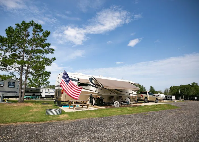 The Oaks Family RV Park & Campground 2