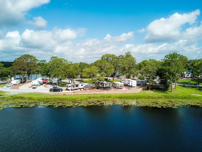 Twin Lakes Camp Resort 5