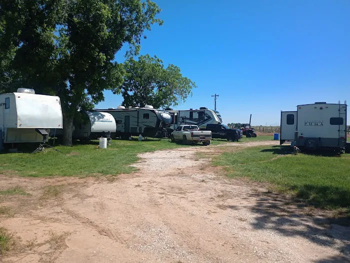 LoneStar PecanShell RV Ranch and Camp 5