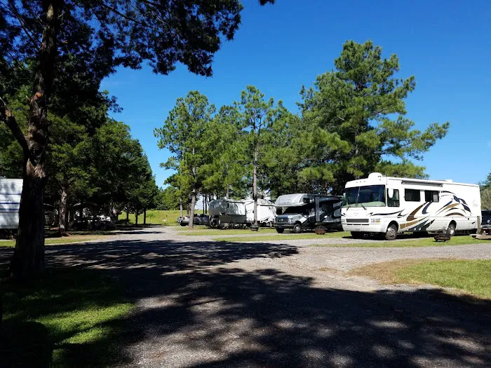 Sapphire Island Camping & RV Park 2