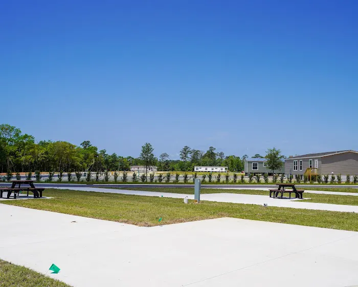 Riverwalk Landing Cottages & RV Park 5