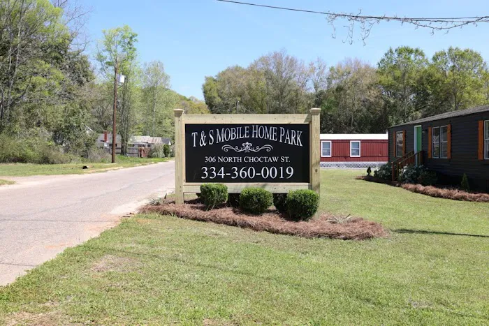 Friendly Place Rentals 5