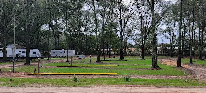 LAZY OAKS RV PARK 4