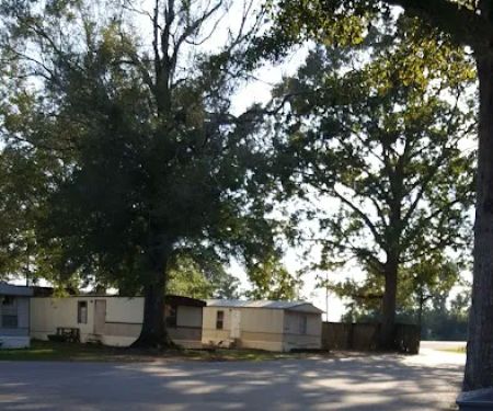 Gateside Court Mobile Home and RV Park