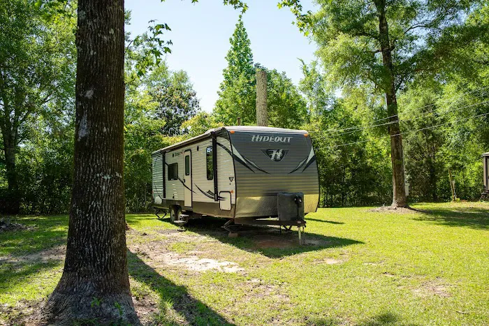 AL Wildwood RV 7