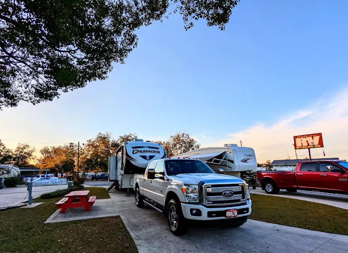Dothan RV Park 4