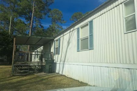 Palms Mobile Village