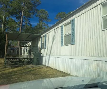 Palms Mobile Village