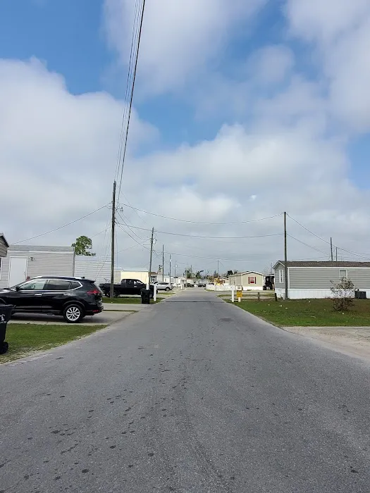 Isle of View Mobile Home Community 10