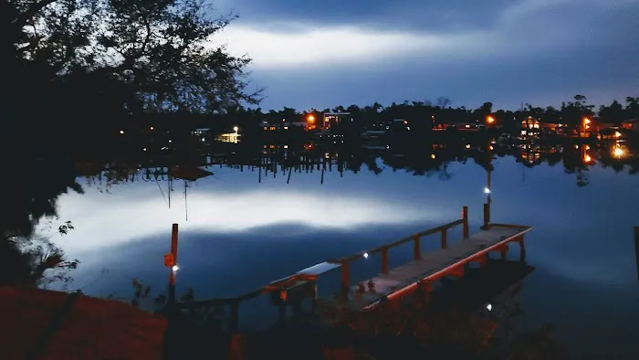 Gulf Oaks RV Park & Smuggler's Cove Marina 7