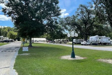 Shallow Creek RV and Mobile Home Park