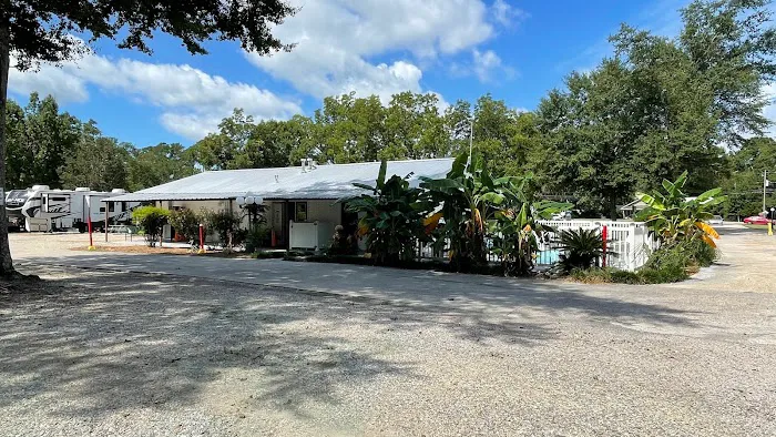 Shallow Creek RV and Mobile Home Park 9