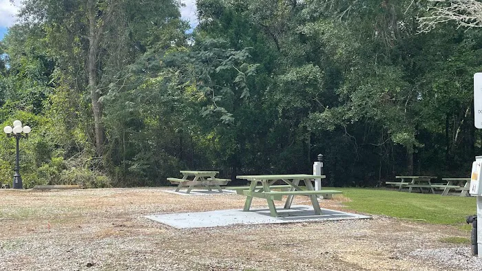 Shallow Creek RV and Mobile Home Park 10
