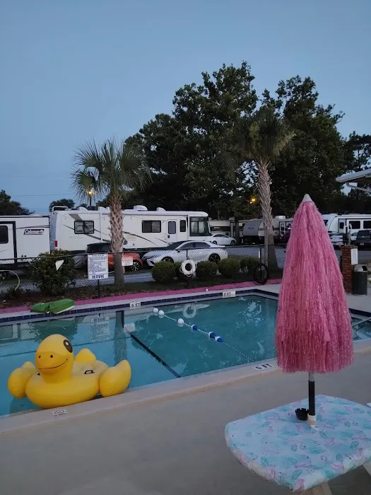 Front Beach RV Park and Motel 5
