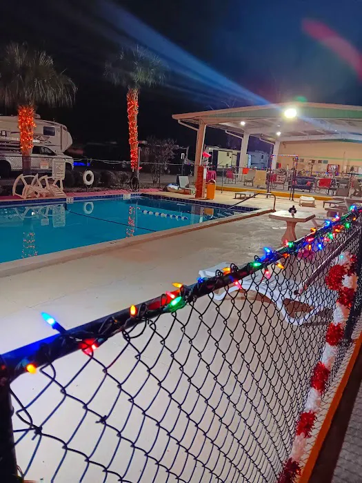 Front Beach RV Park and Motel 9
