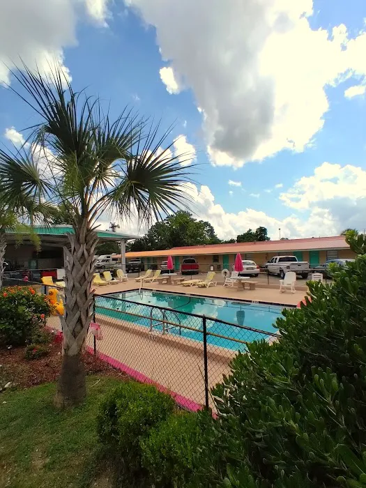 Front Beach RV Park and Motel 8