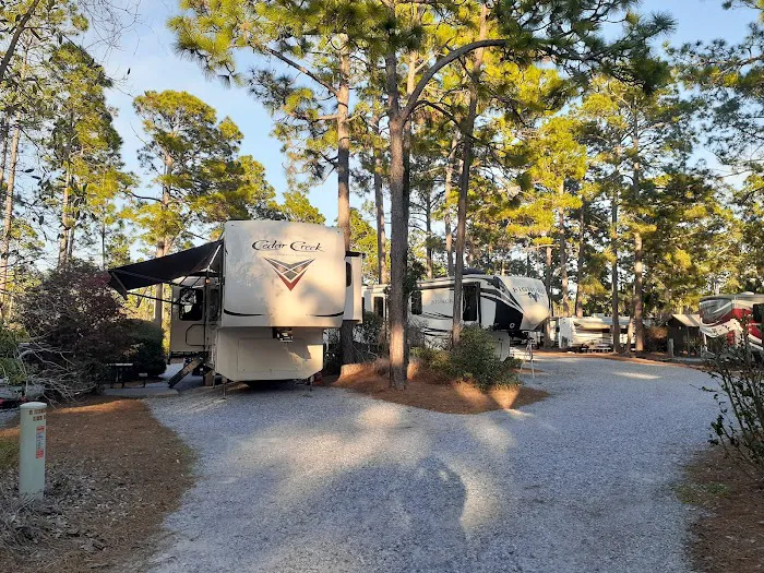 Pineglen Motorcoach & RV Park 1
