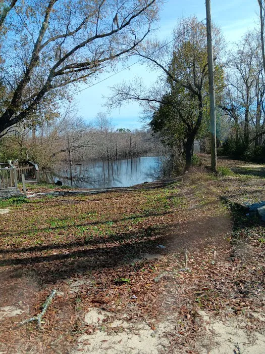 LAKESIDE- LODGE 3