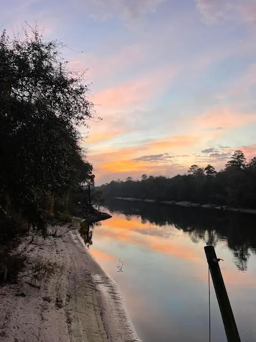 Riverfront RV and Campground 4