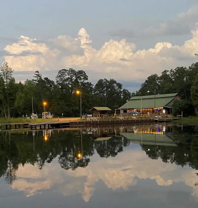 At Ease Campground & Marina (Formerly Wingates Lodge) 4