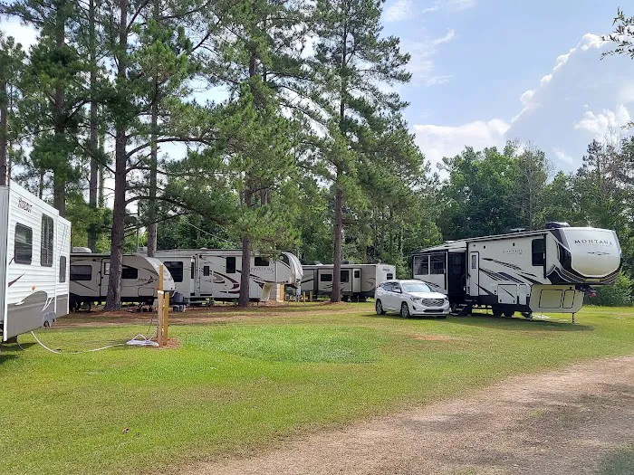 Natural Pointe RV Park 4