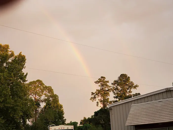 Lakeside Travel RV Park 9