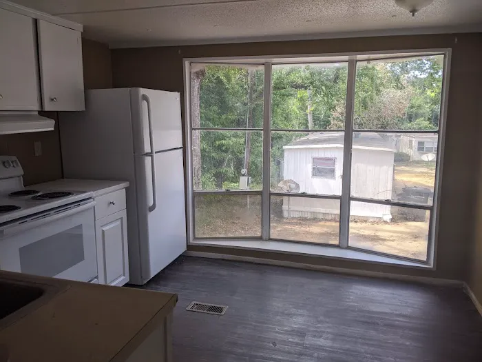 Carriage Manor Mobile Home Community 9