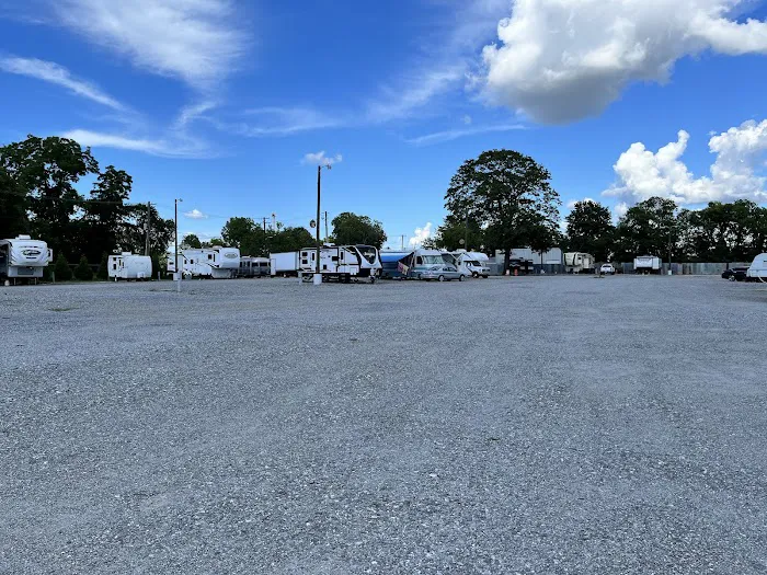 Montgomery Marina RV Resort 4