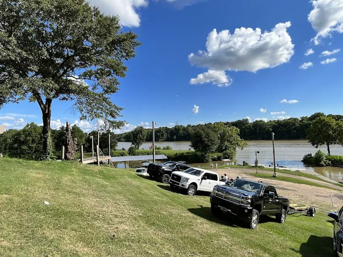 Montgomery Marina RV Resort 5