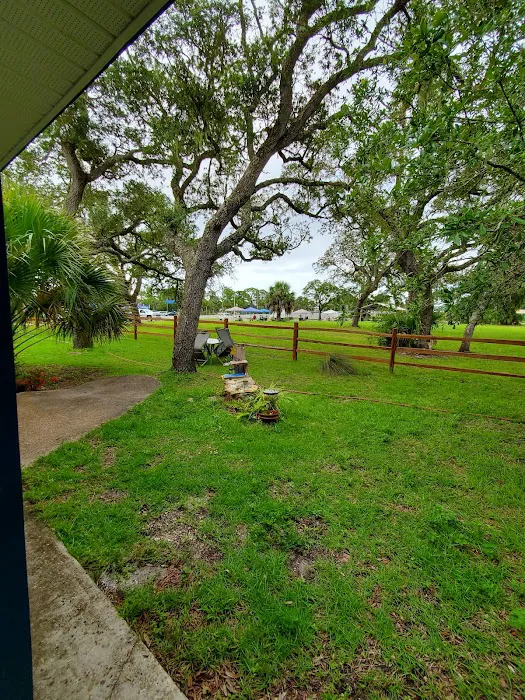 The Oaks Rv Resort And Motel 7