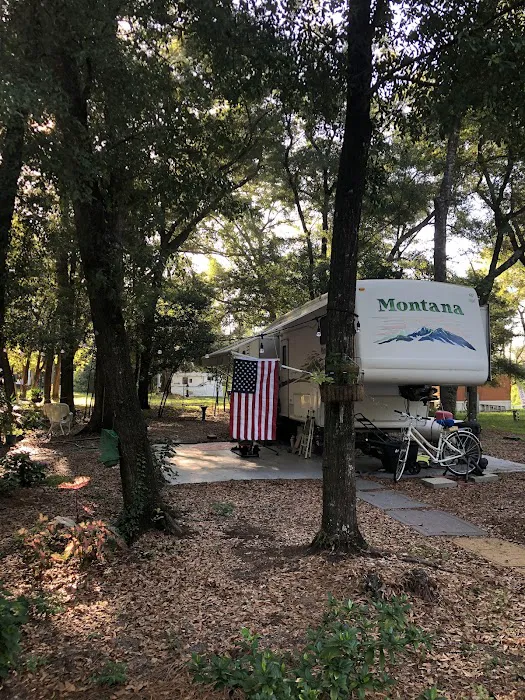 Tallahassee Oakwoods Mobile Home & RV Park 2