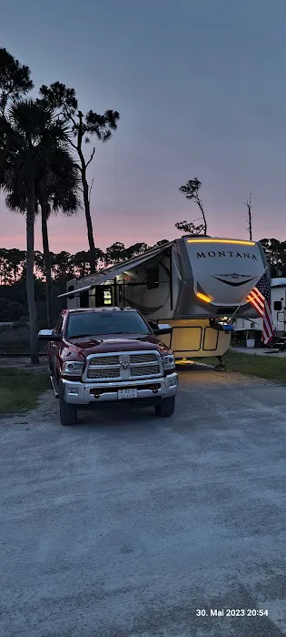 Water's Edge RV Park 10
