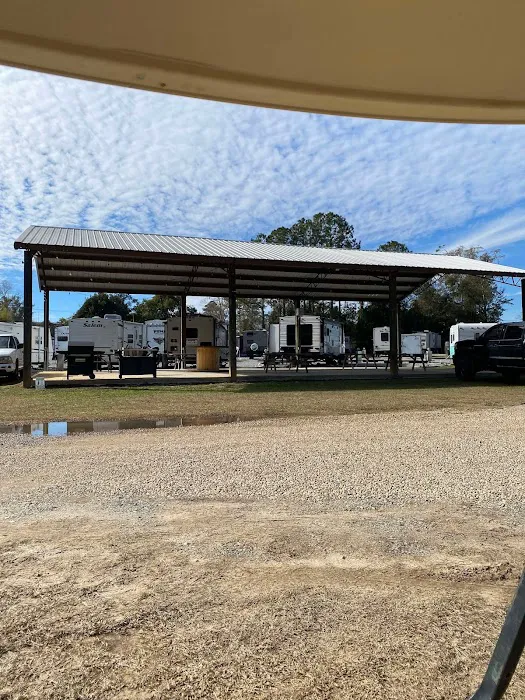Eastern Pines RV Park 10