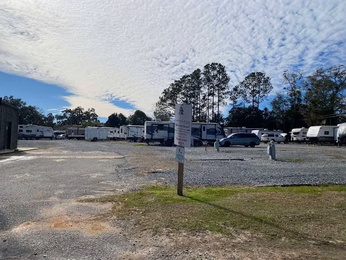 Eastern Pines RV Park 8