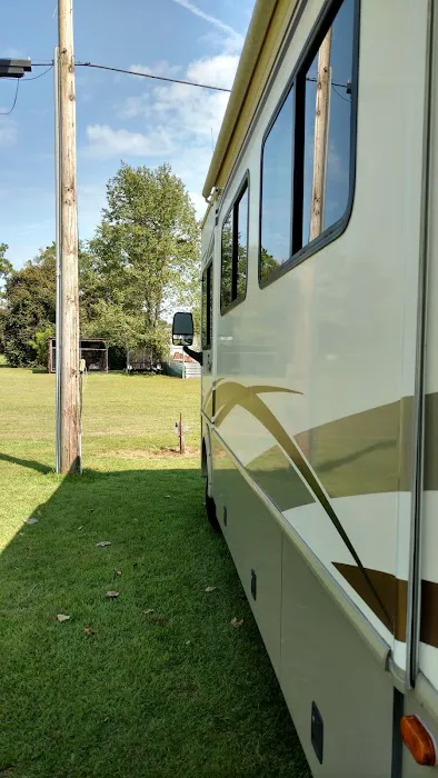 Piddlers Ridge Long-term RV Park 3