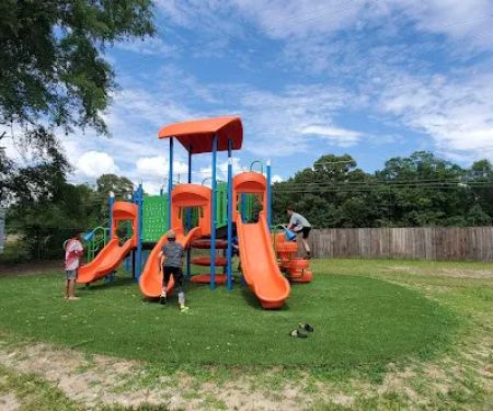 Oak Grove Estates Mobile Home Communities