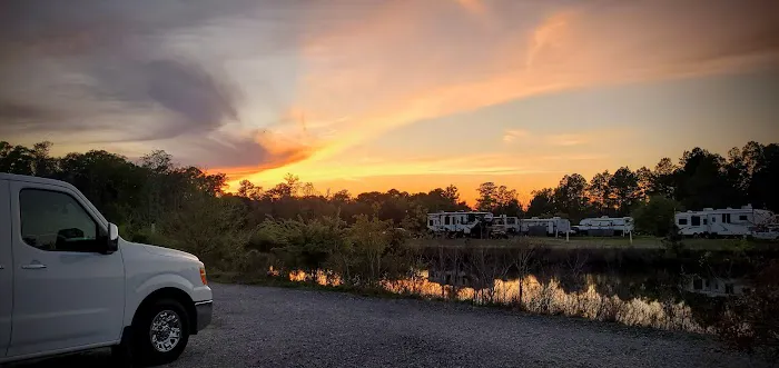 Cain's Creekside RV Park 3