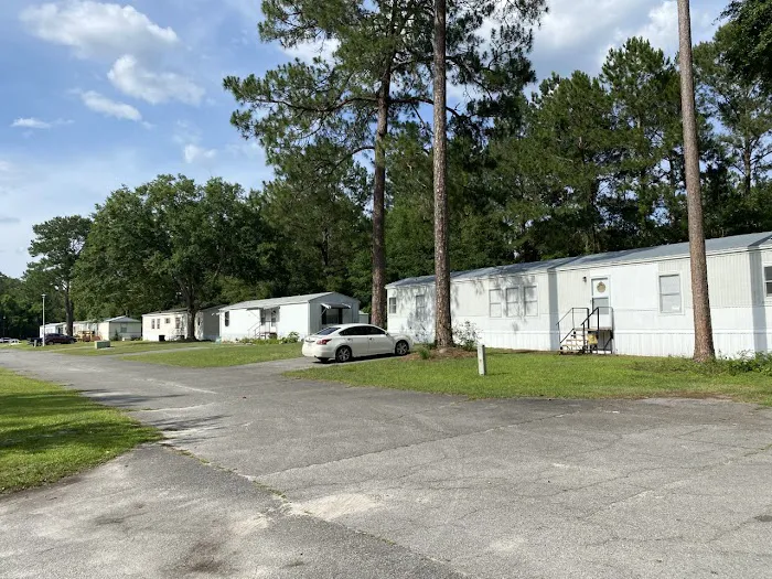 Fernwood Mobile Home Community 10