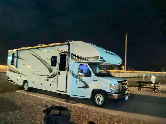 Love's RV Hookup 10