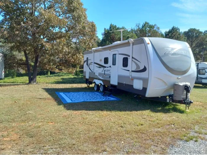 Burnt Springs RV Park 10